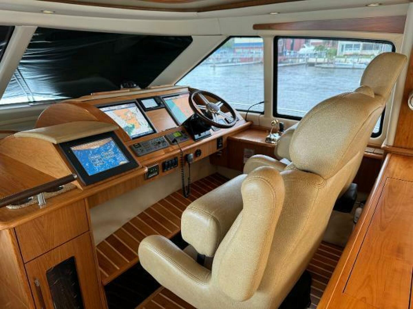 Tiara Yachts-5800 Sovran 2010-Island Girl Naples-Florida-United States-5147838 | Thumbnail