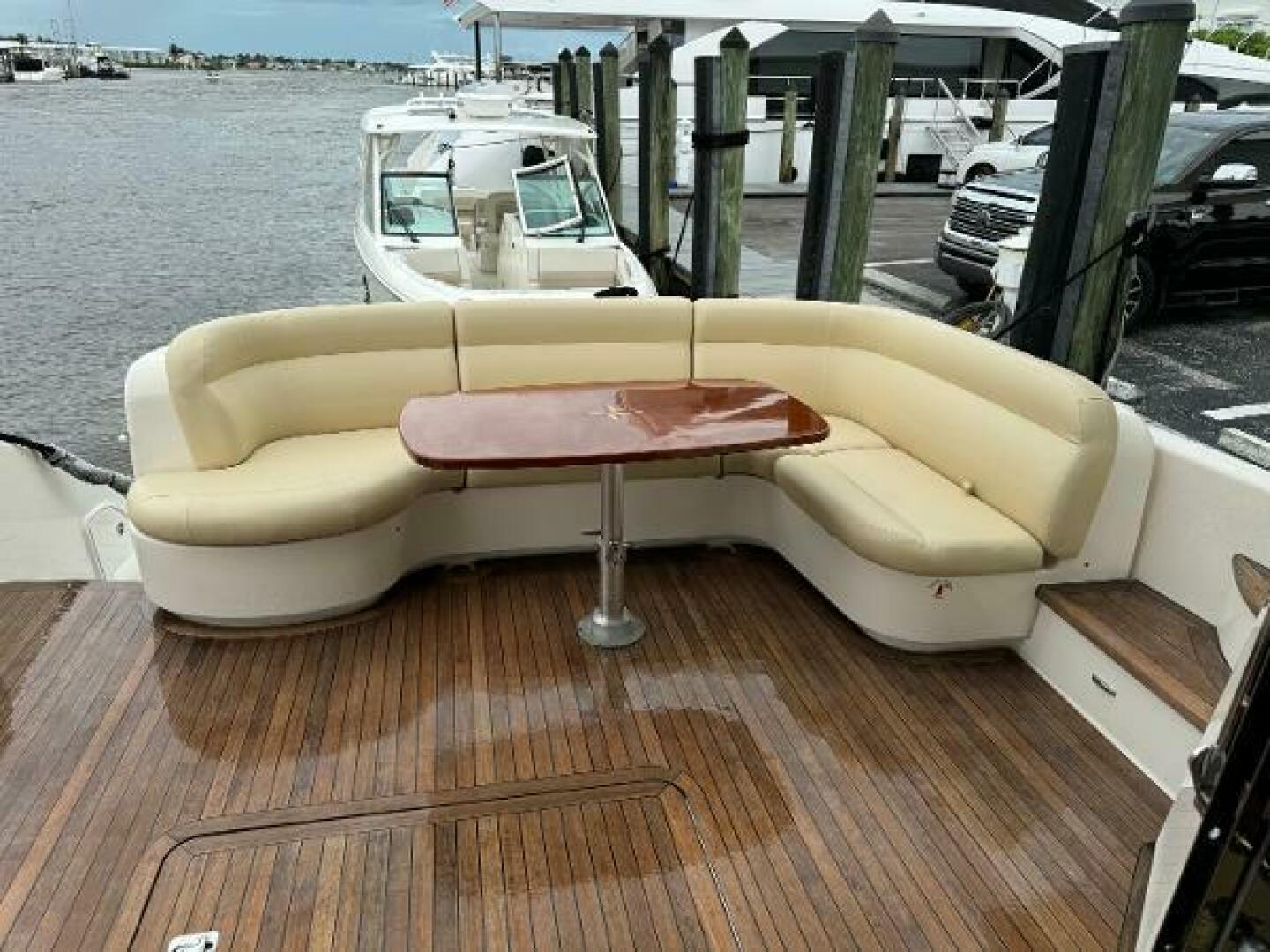 Tiara Yachts-5800 Sovran 2010-Island Girl Naples-Florida-United States-5147837 | Thumbnail