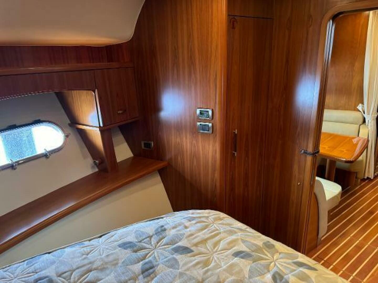 Tiara Yachts-5800 Sovran 2010-Island Girl Naples-Florida-United States-5147885 | Thumbnail