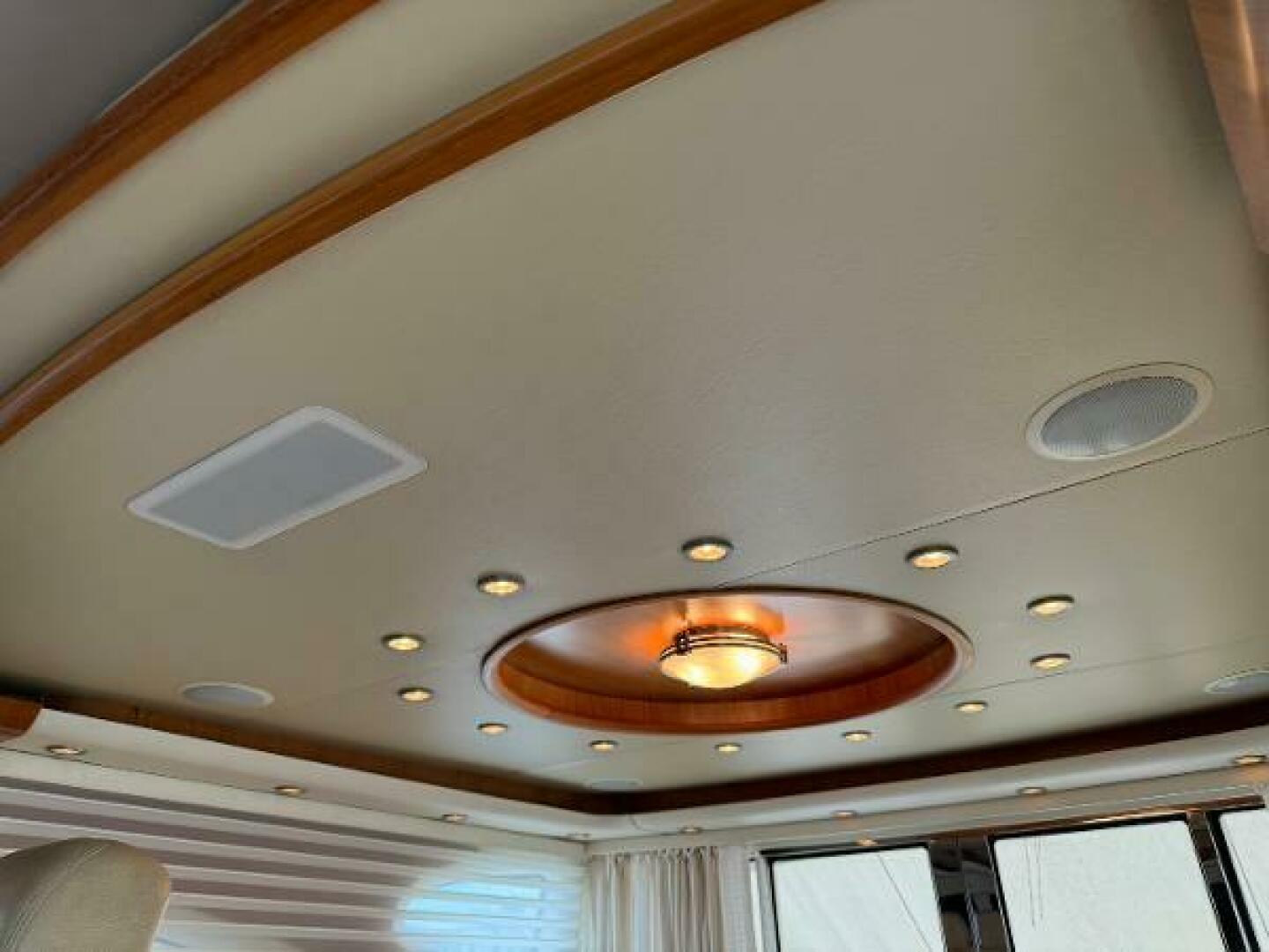Tiara Yachts-5800 Sovran 2010-Island Girl Naples-Florida-United States-5147855 | Thumbnail
