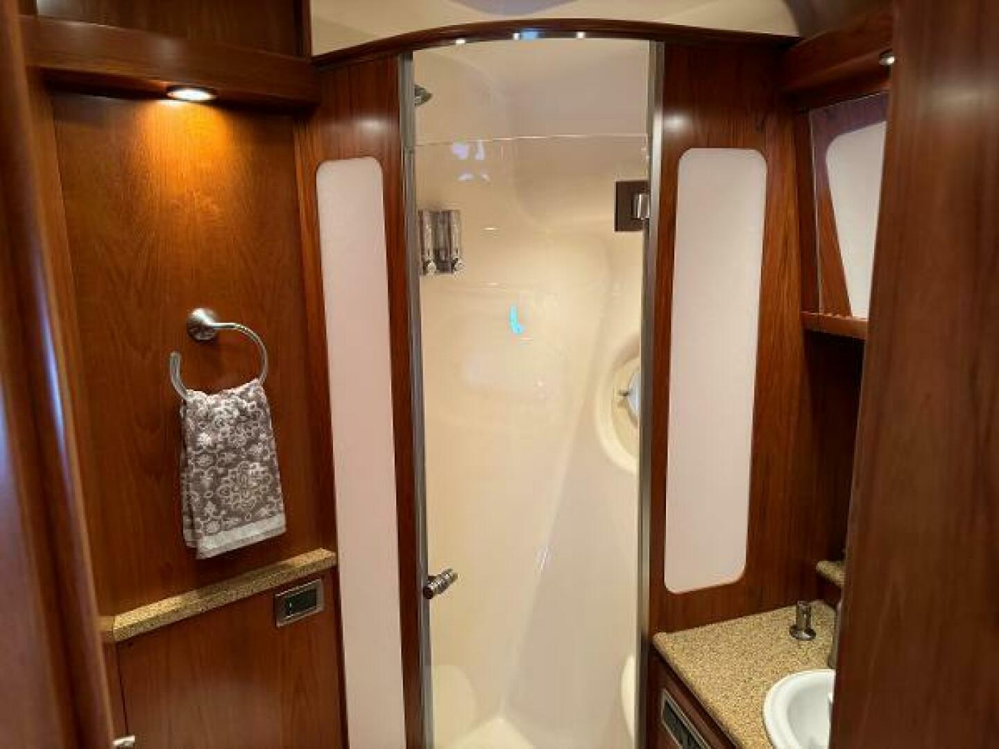 Tiara Yachts-5800 Sovran 2010-Island Girl Naples-Florida-United States-5147880 | Thumbnail