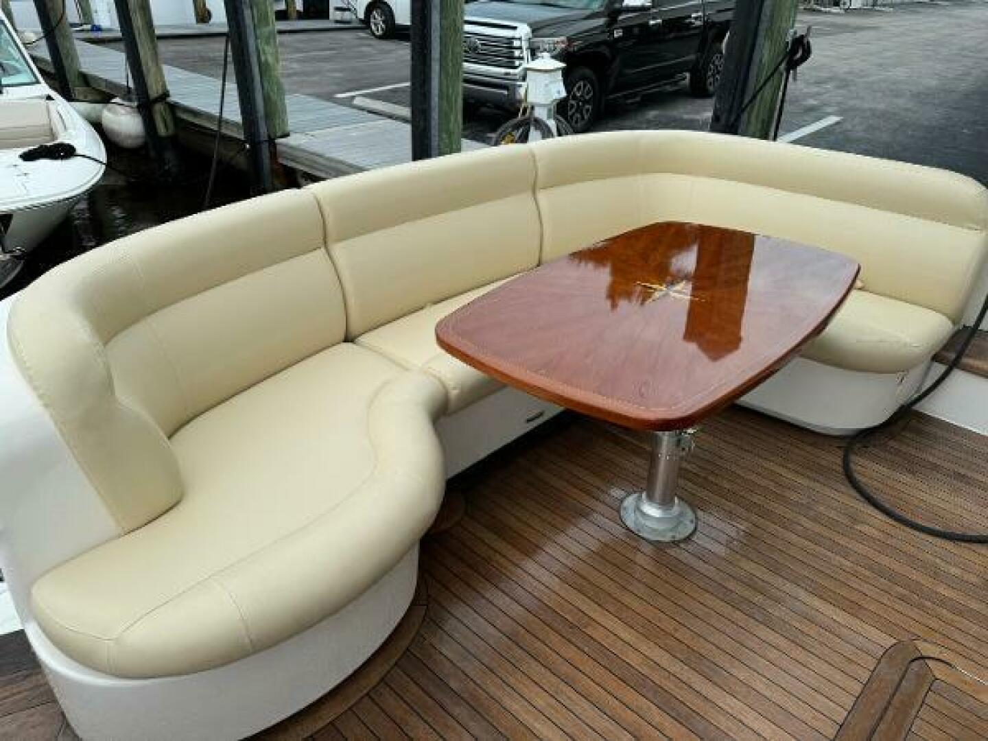 Tiara Yachts-5800 Sovran 2010-Island Girl Naples-Florida-United States-5147833 | Thumbnail