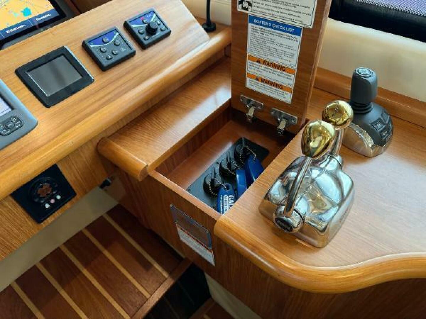 Tiara Yachts-5800 Sovran 2010-Island Girl Naples-Florida-United States-5147850 | Thumbnail