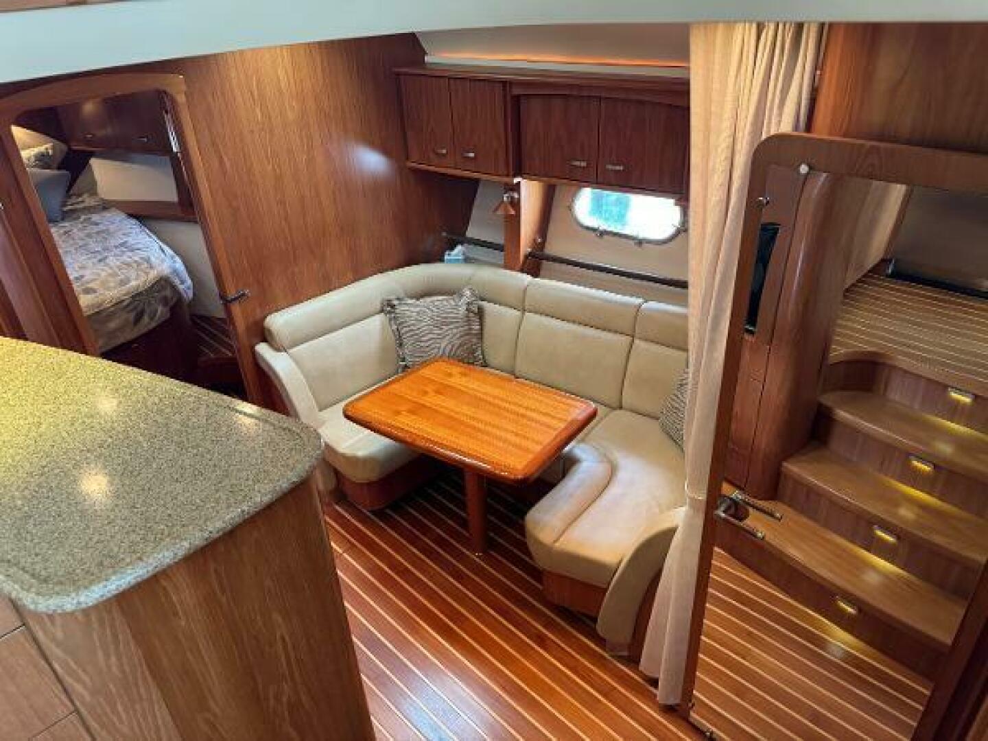 Tiara Yachts-5800 Sovran 2010-Island Girl Naples-Florida-United States-5147872 | Thumbnail