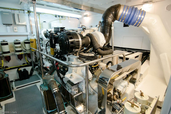 Ocean Alexander-58 Motor Yacht 2005-Momentum III Ft Pierce-Florida-United States-2005 Ocean Alexander 58  Engine Room-5148803