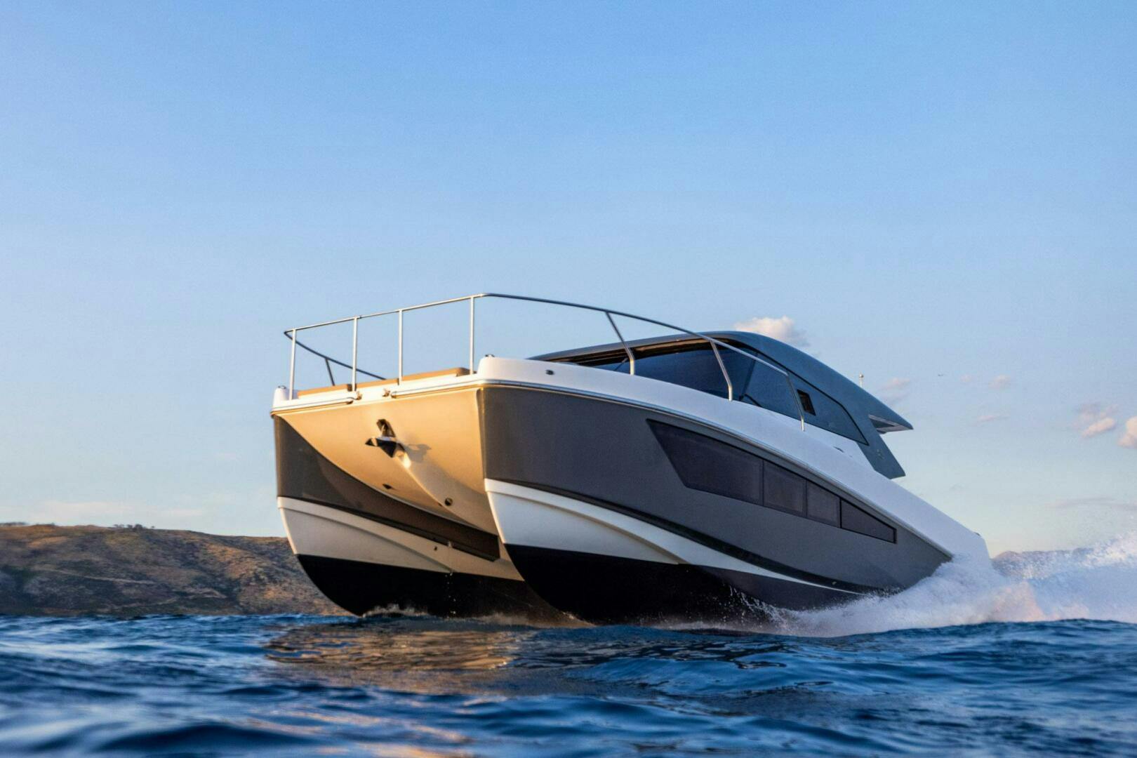 Makai-M42 Enclosed Saloon 2025 -Charleston-South Carolina-United States-5169391