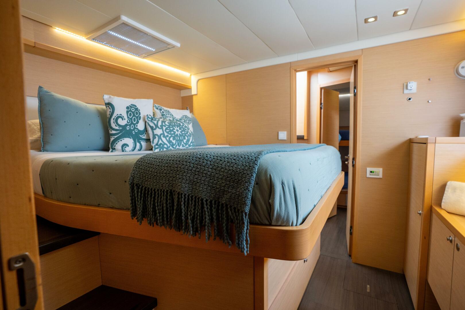 Lagoon 2015 -St. Thomas-Virgin Islands (US)-5301940 | Thumbnail