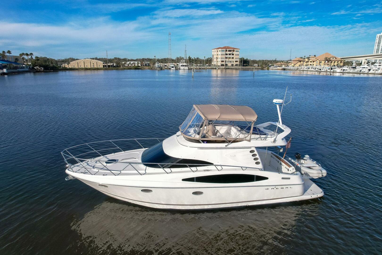 Regal-Commodore 3880 2003-Still No Worries Daytona Beach-Florida-United States-5163796 | Thumbnail