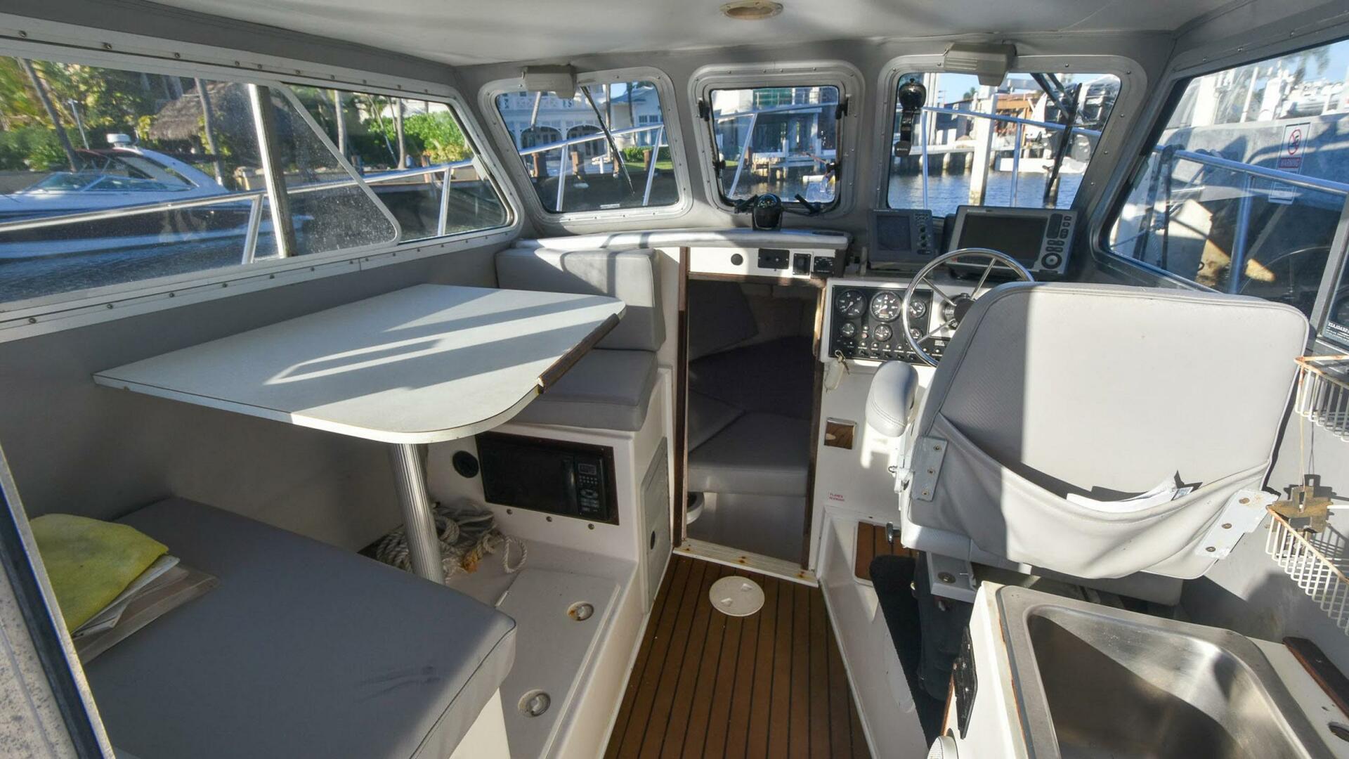 Osprey Pilothouse-24 Limited 2003-Big Tuchess Lighthouse Point-Florida-United States-5164696 | Thumbnail