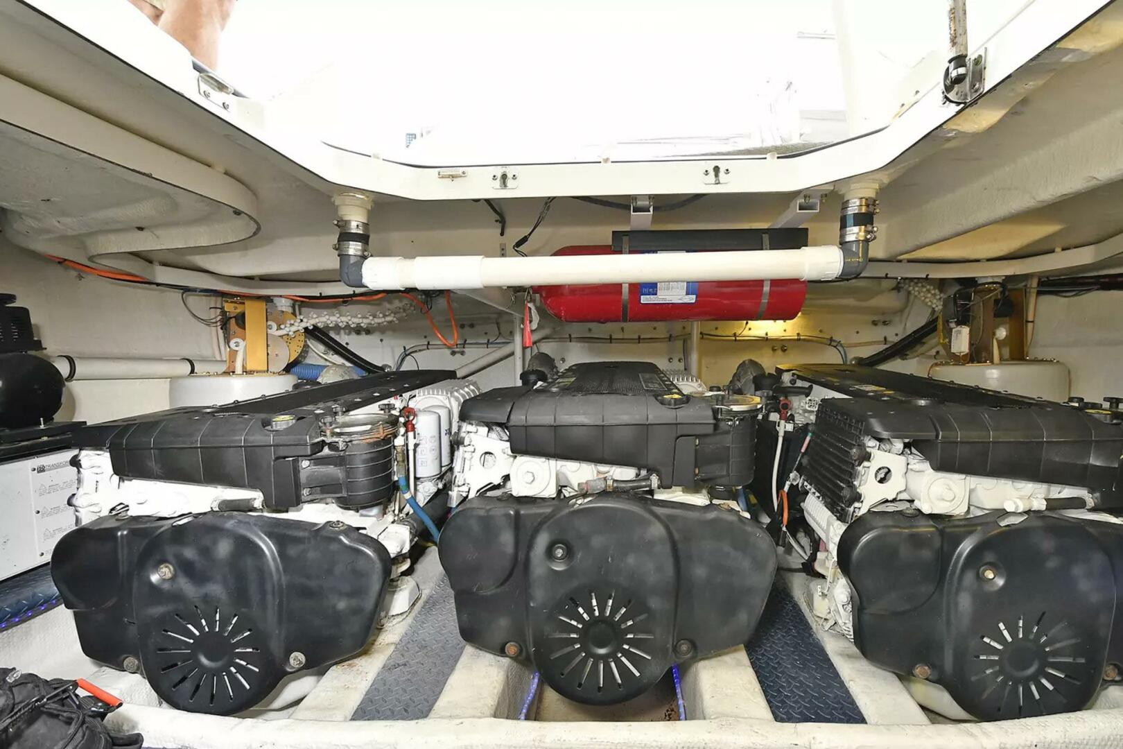 Silverton-52 Ovation 2009-Chirstina Maria Stuart-Florida-United States-24 Engineroom2-5167957 | Thumbnail