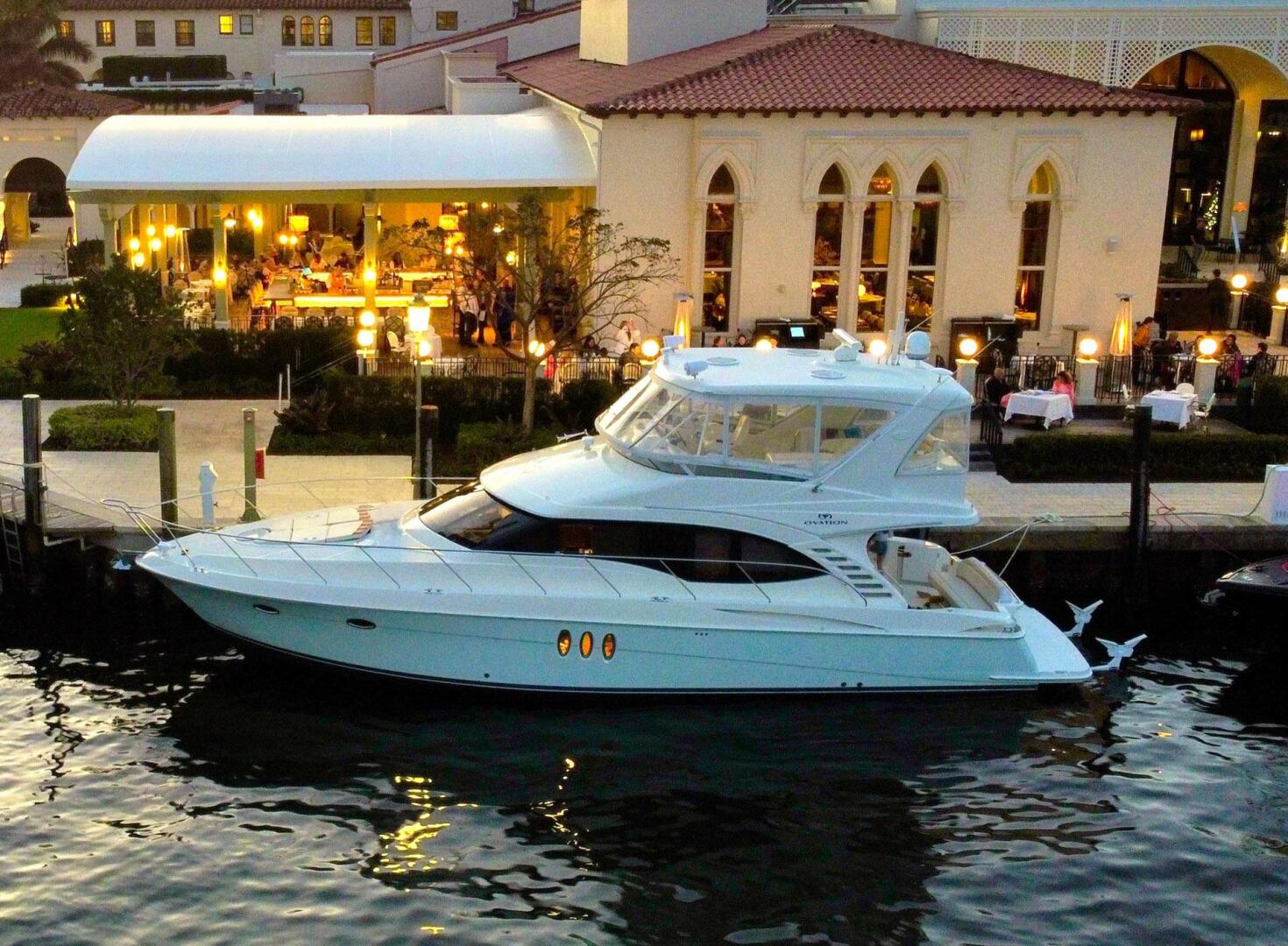 Silverton-52 Ovation 2009-Chirstina Maria Stuart-Florida-United States-2 Port Profile Night-5167922 | Thumbnail