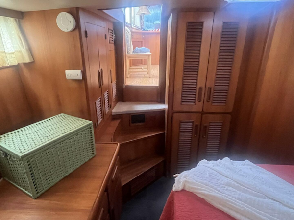 Jefferson-42 SE Sundeck Motor Yacht 1990-Once Upon A Time Brunswick-Georgia-United States-5175328