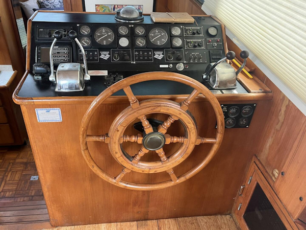 Jefferson-42 SE Sundeck Motor Yacht 1990-Once Upon A Time Brunswick-Georgia-United States-5175353