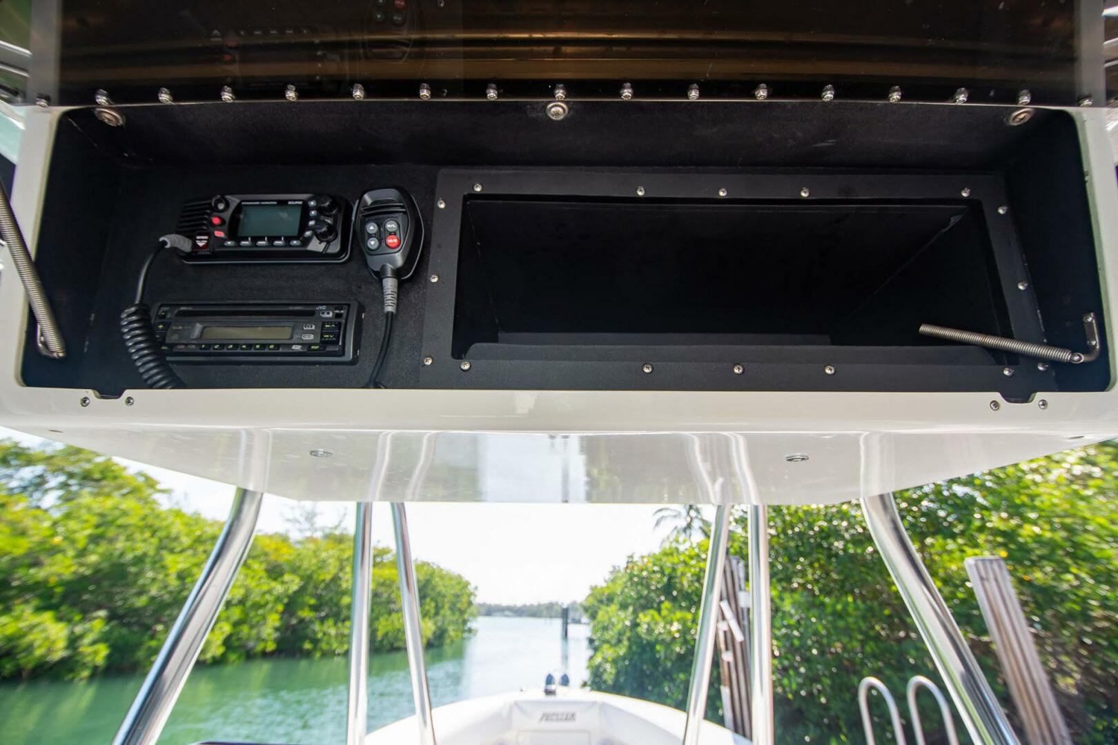 Jupiter-31 Open 1997 -Islamorada-Florida-United States-5177453 | Thumbnail