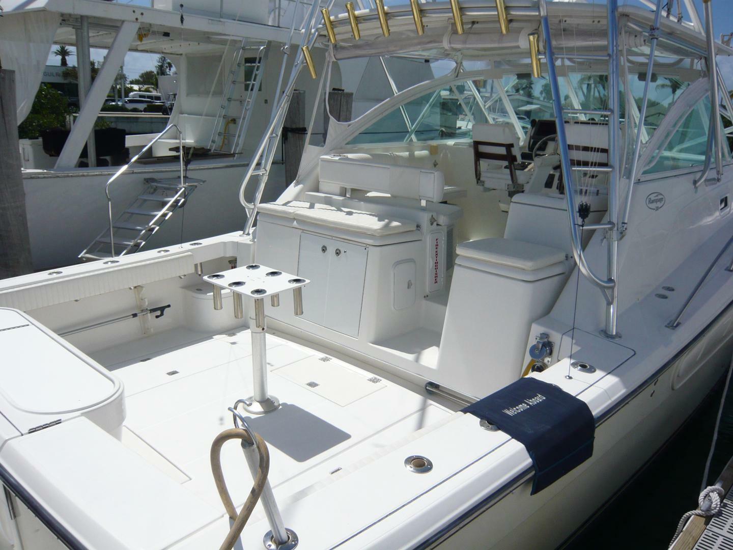 Rampage-38 Express 2004-Bobalu Key West-Florida-United States-5179120 | Thumbnail