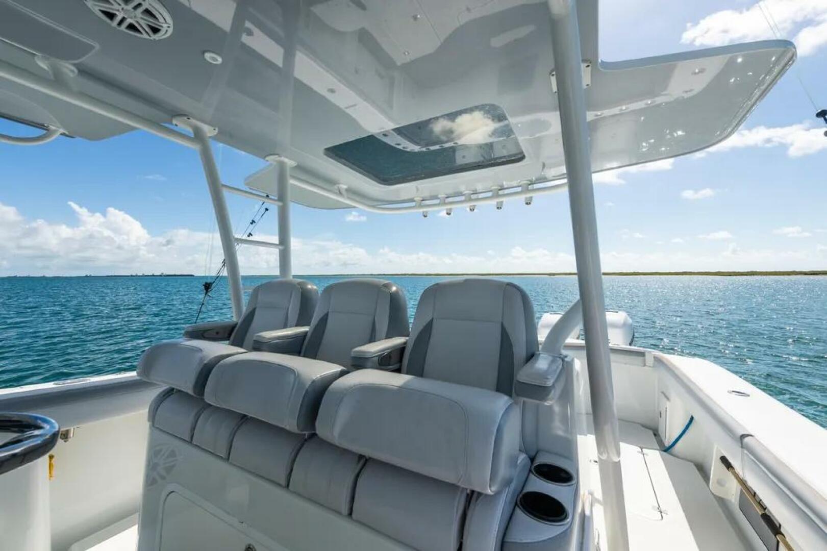 Yellowfin-42 Center Console 2019 -Port Aransas-Texas-United States-5429971 | Thumbnail