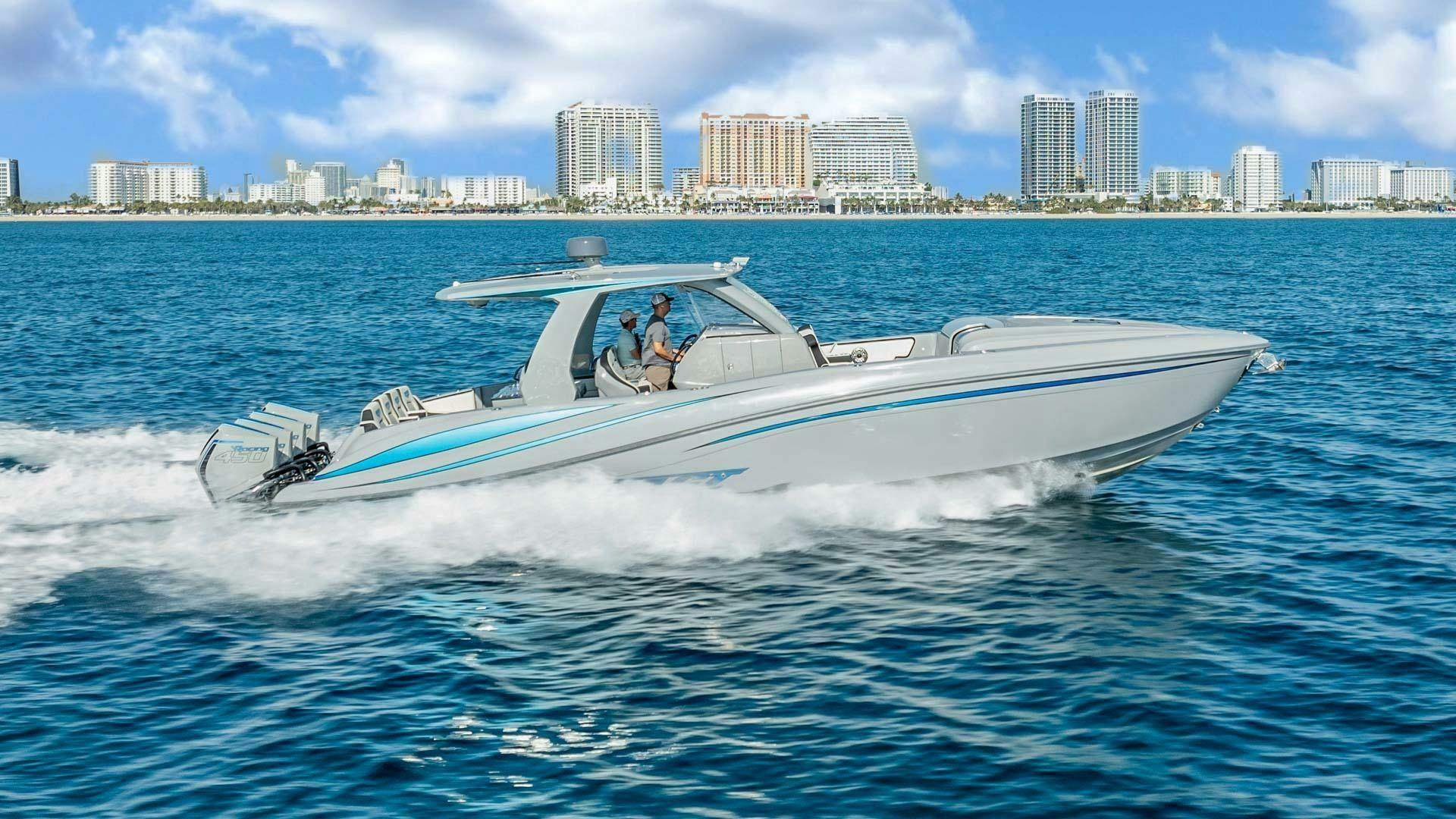 Deep Impact-399 Cabin 2022 -Fort Lauderdale-Florida-United States-5196395