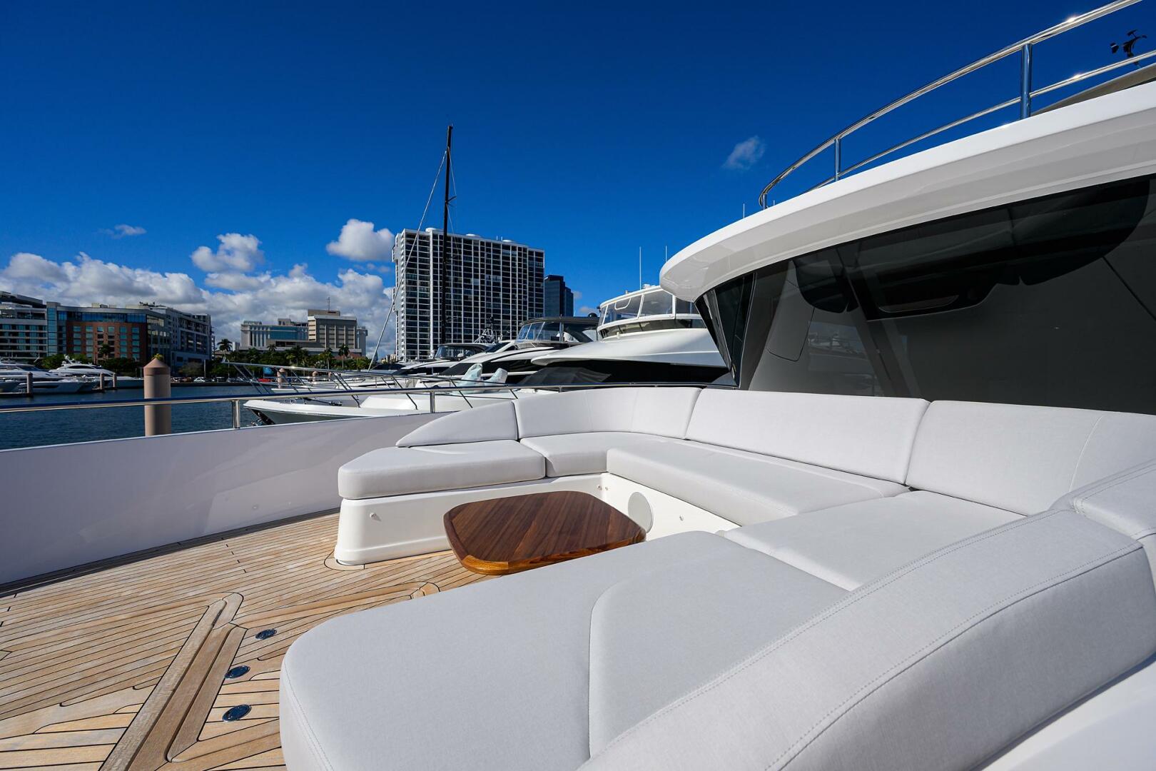 Princess-X80 2027-Princess X80 West Palm Beach-Florida-United States-5880515 | Thumbnail