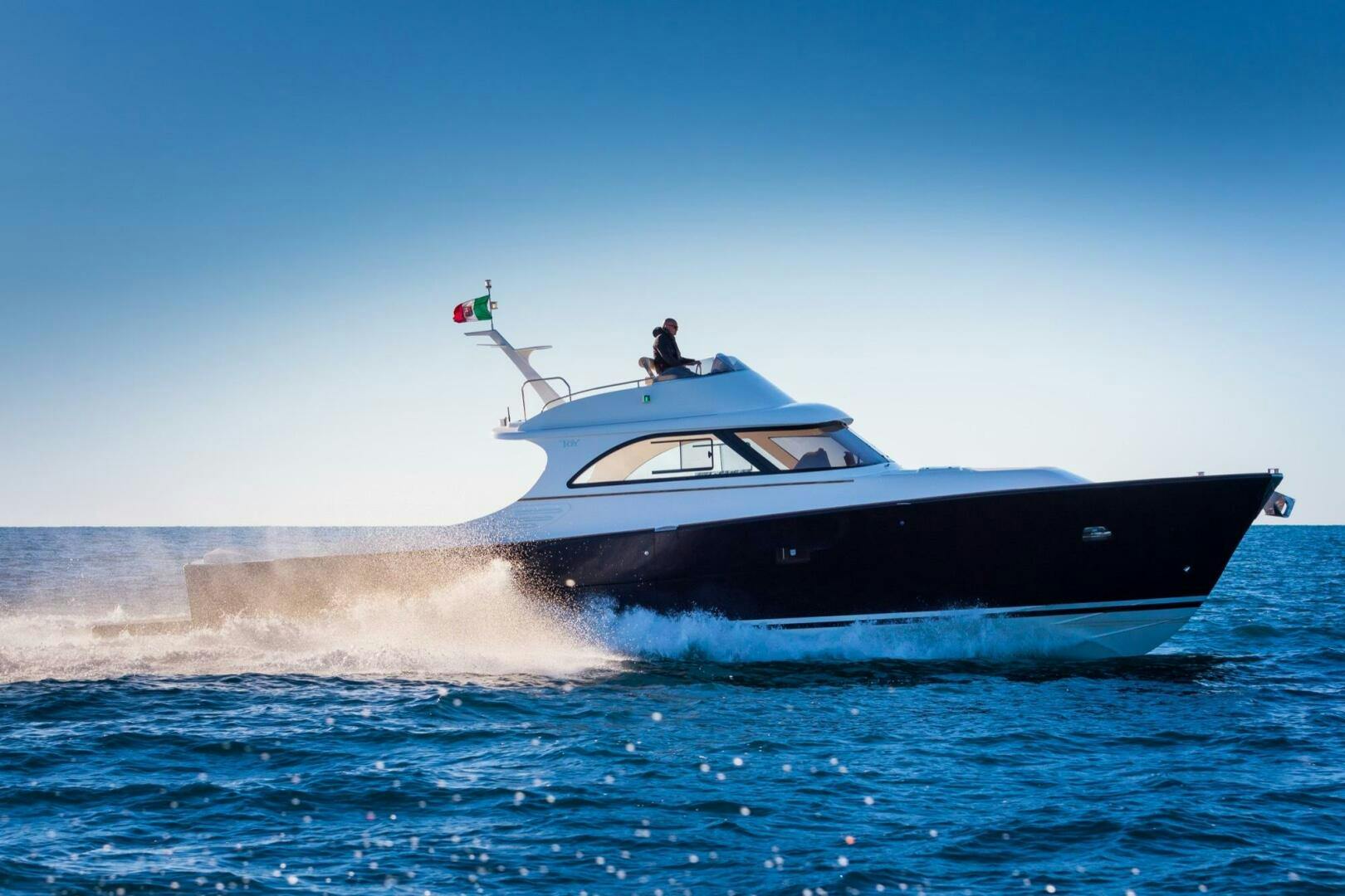 Toy Marine-51 Fly 2025 -Porto di Savona-Italy-5199406