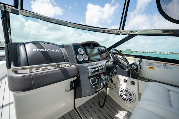 Formula-350 Crossover Bowrider OB 2019-ReMarkable III North Palm Beach-Florida-United States-5200236