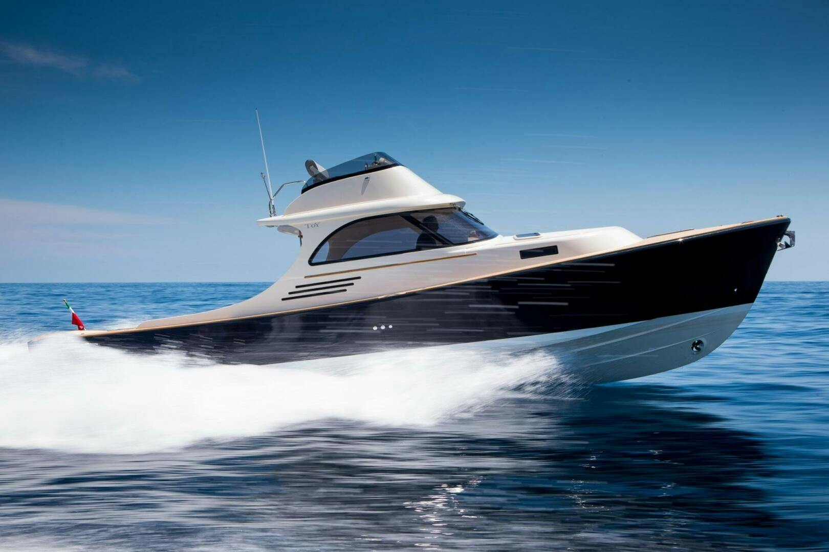 Toy Marine-36 Fly 2025 -Porto di Savona-Italy-5207008