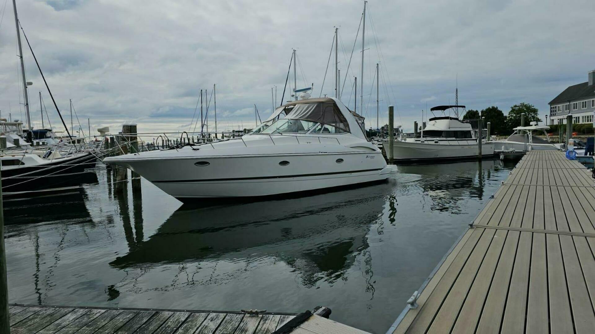 Cruisers-3672 Express 2001-Attitude Groton-Connecticut-United States-5203548