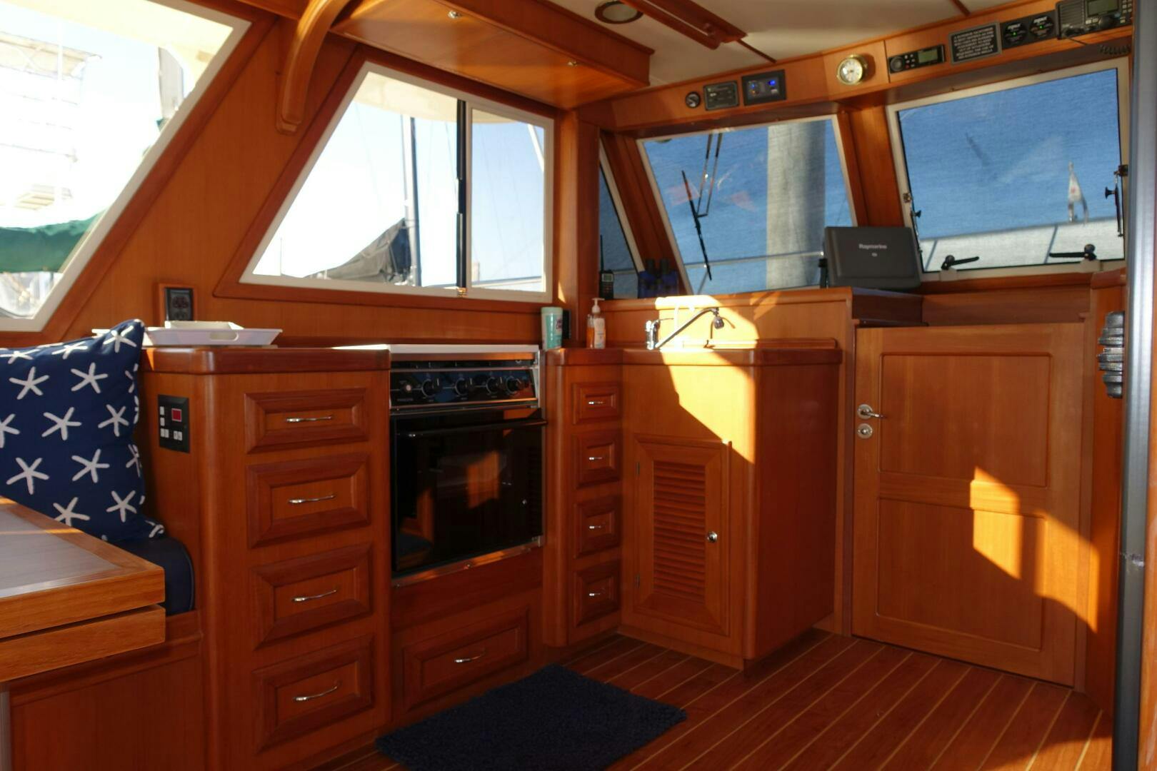 Mariner-35 Flybridge Sedan 2007-Miss B Haven San Diego-California-United States-5207741