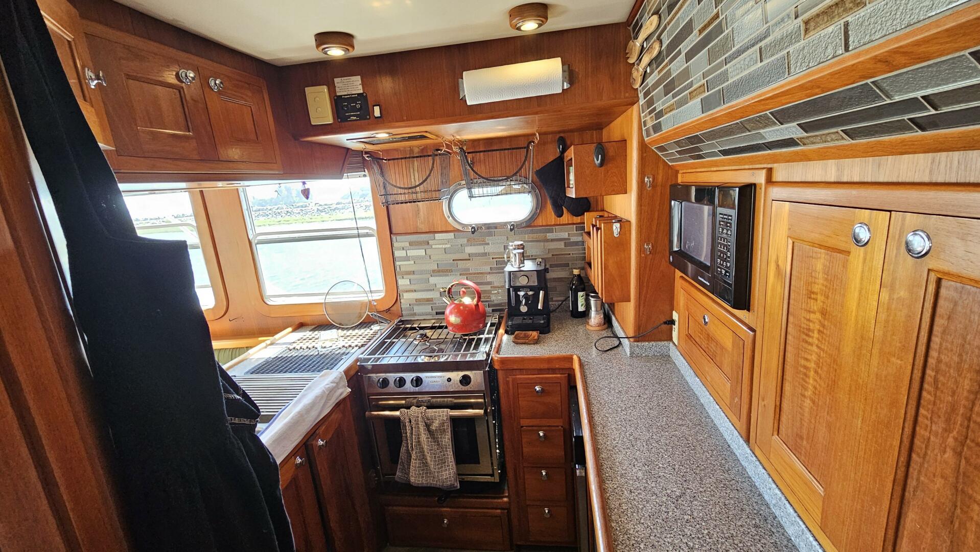 Nordhavn 2002-Good Job San Rafael-California-United States-5213865 | Thumbnail