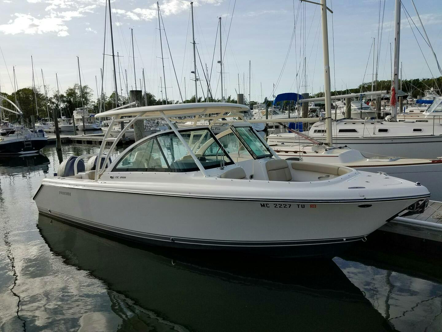 Pursuit-DC 265 Dual Console 2015 -Sag Harbor-New York-United States-5213947