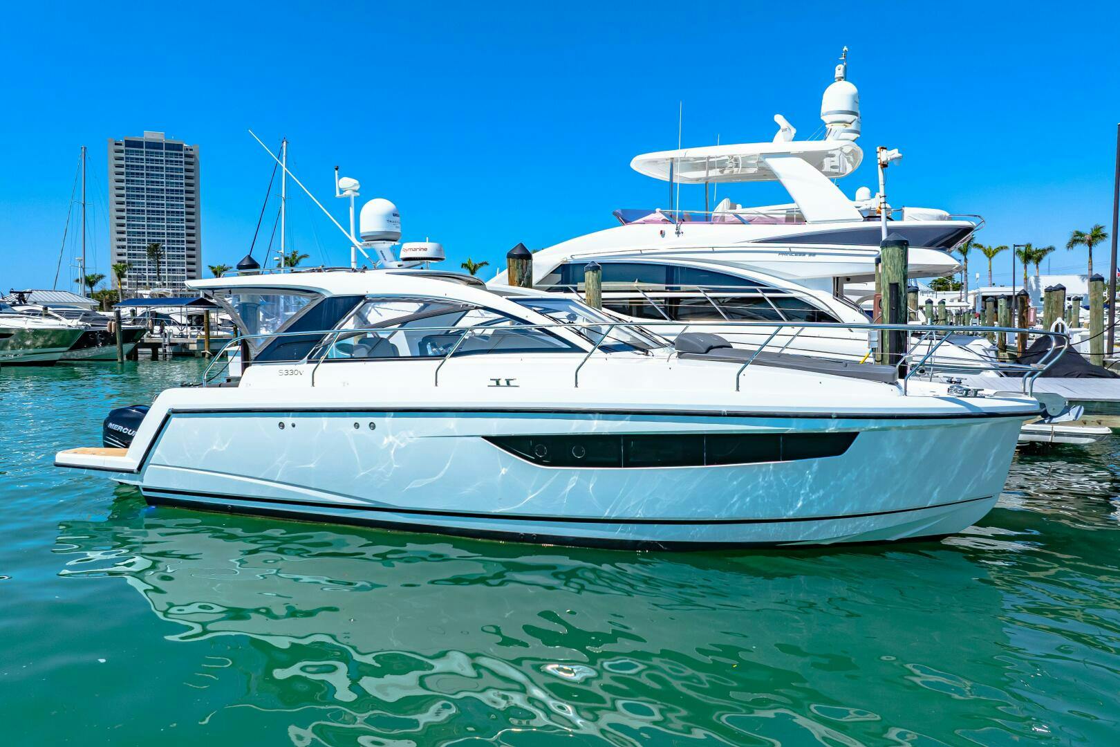 Sealine-S330V 2019 -Sarasota-Florida-United States-2019 Sealine S330V 2019  Profile-5216652