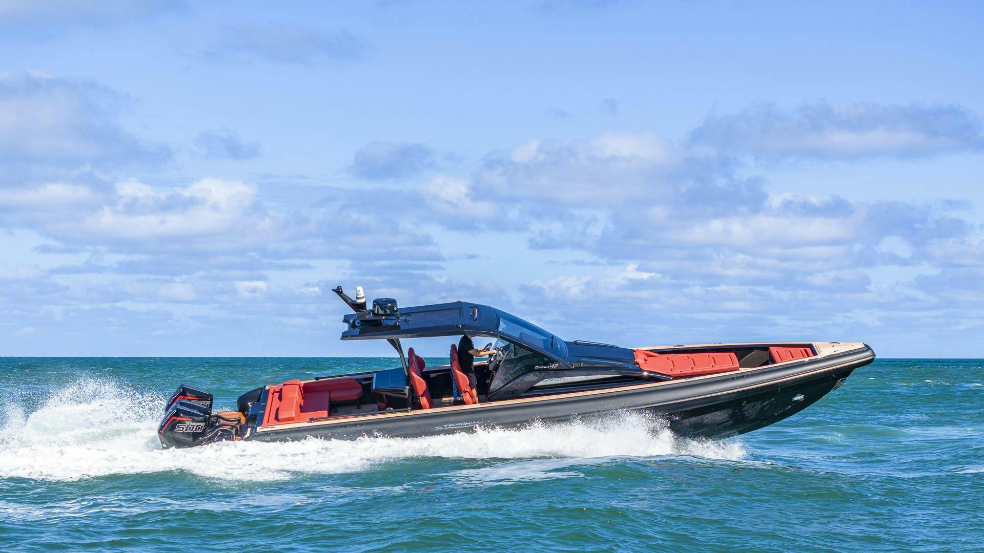 Technohull-Omega 47 2026 -Miami Beach-Florida-United States-Omega_47_WEB 10-5217883