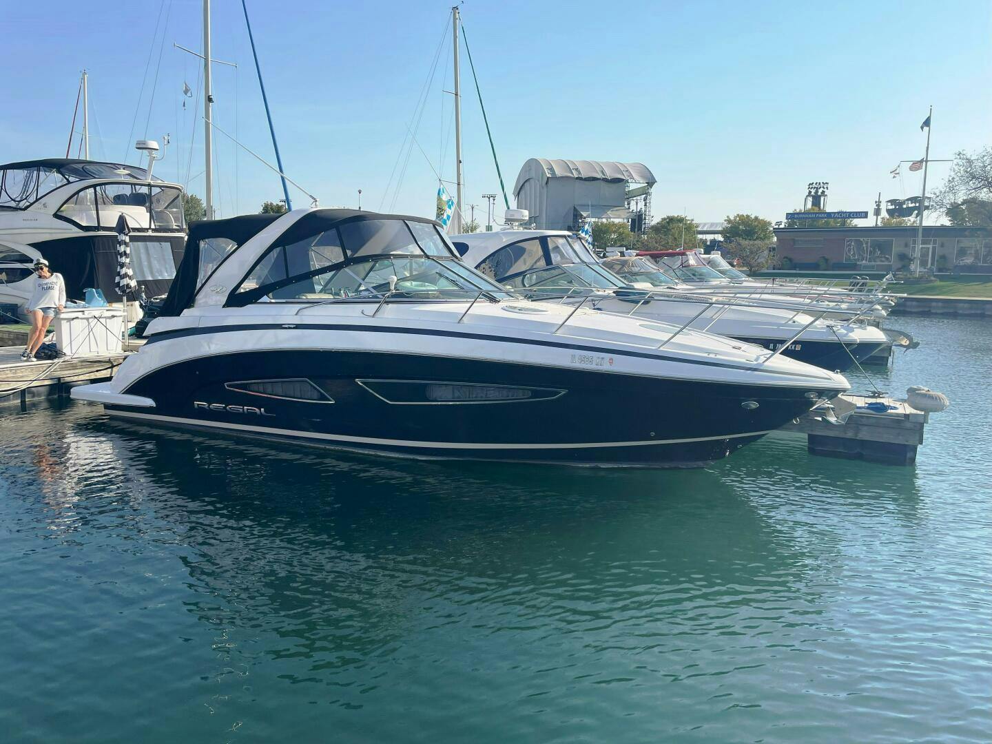 Regal-32 Express 2015-Champagne For No Reason Chicago-Illinois-United States-Port Profile-5219334