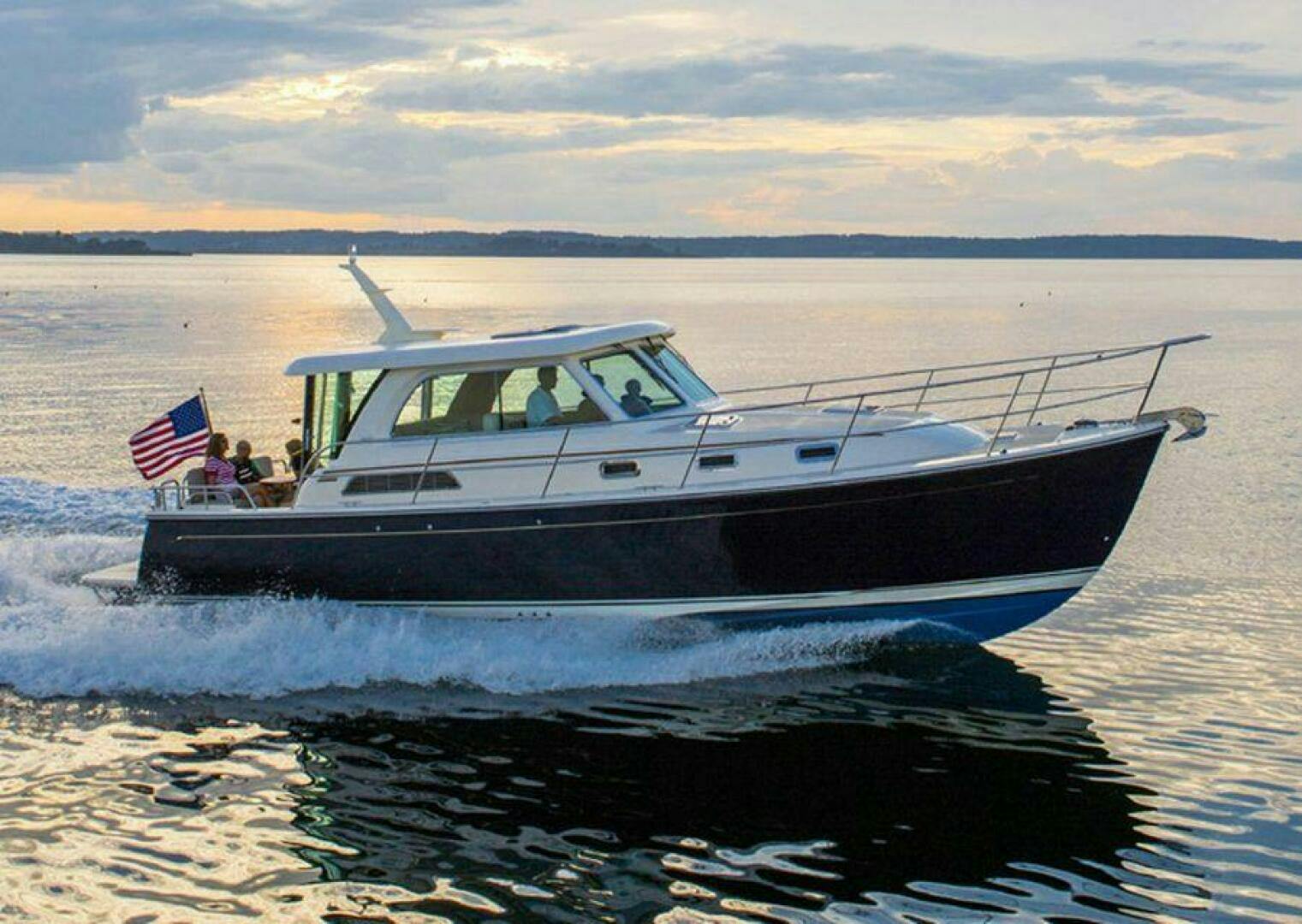 Sabre-38 Salon Express 2016 -Hobe Sound-Florida-United States-5224224