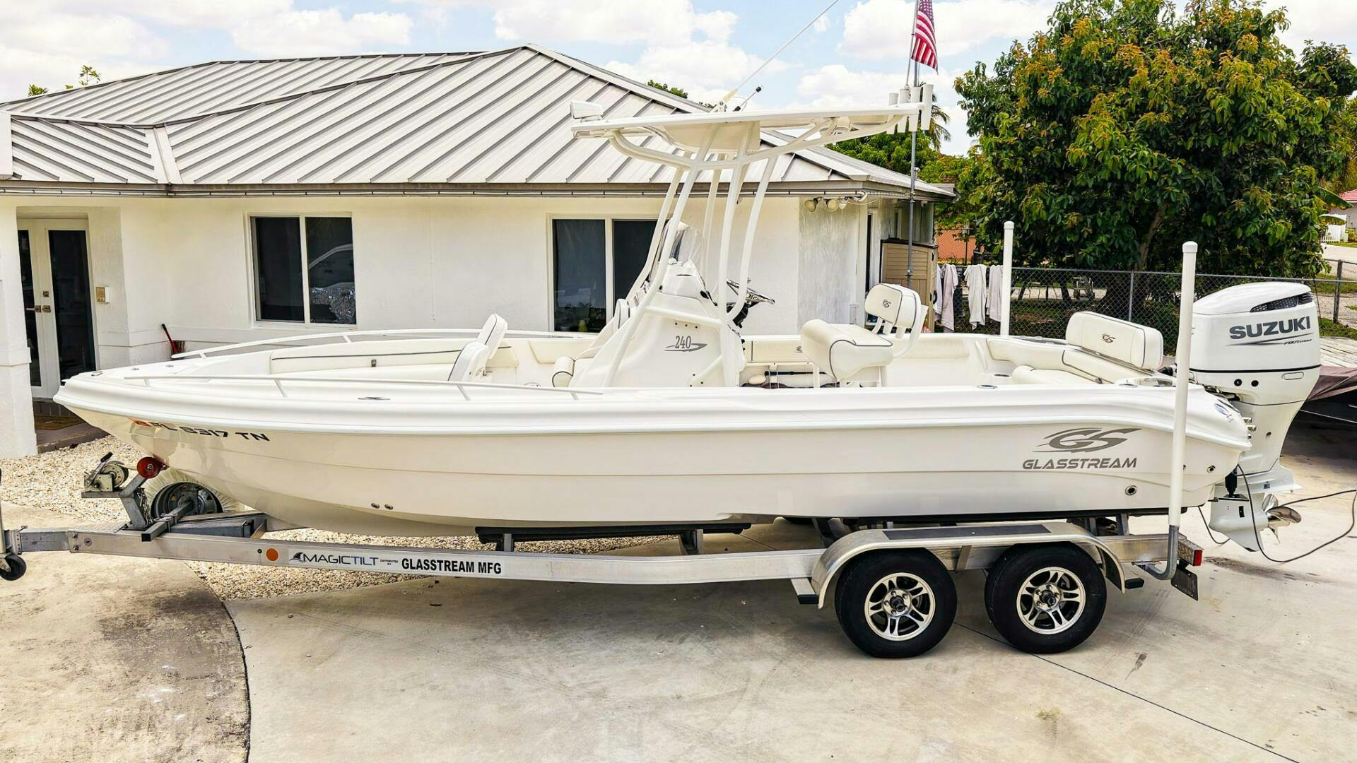 Glasstream-240 CCX 2023 -Miami-Florida-United States-5225817