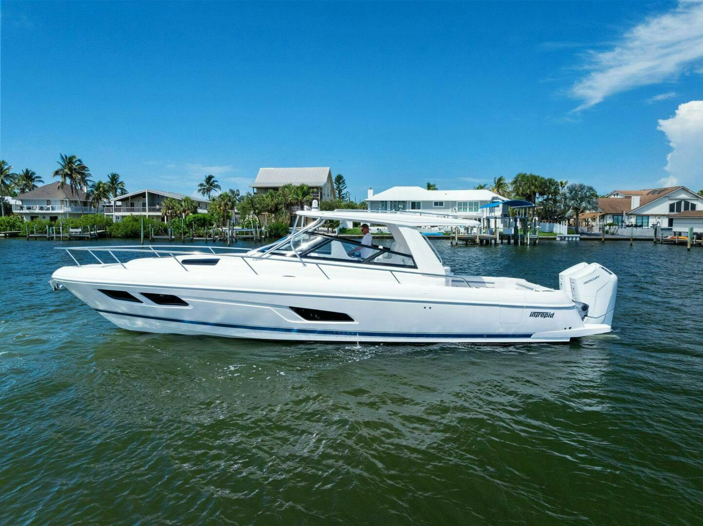 Intrepid-438 Evolution 2022 -Fort Myers Beach-Florida-United States-5397570