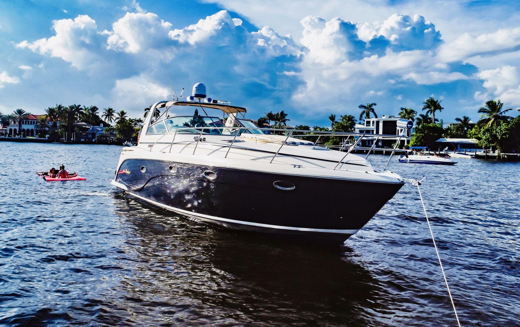Rinker-Fiesta Vee 410 2005-Risky Seas Fort Lauderdale-Florida-United States-5229203 | Thumbnail