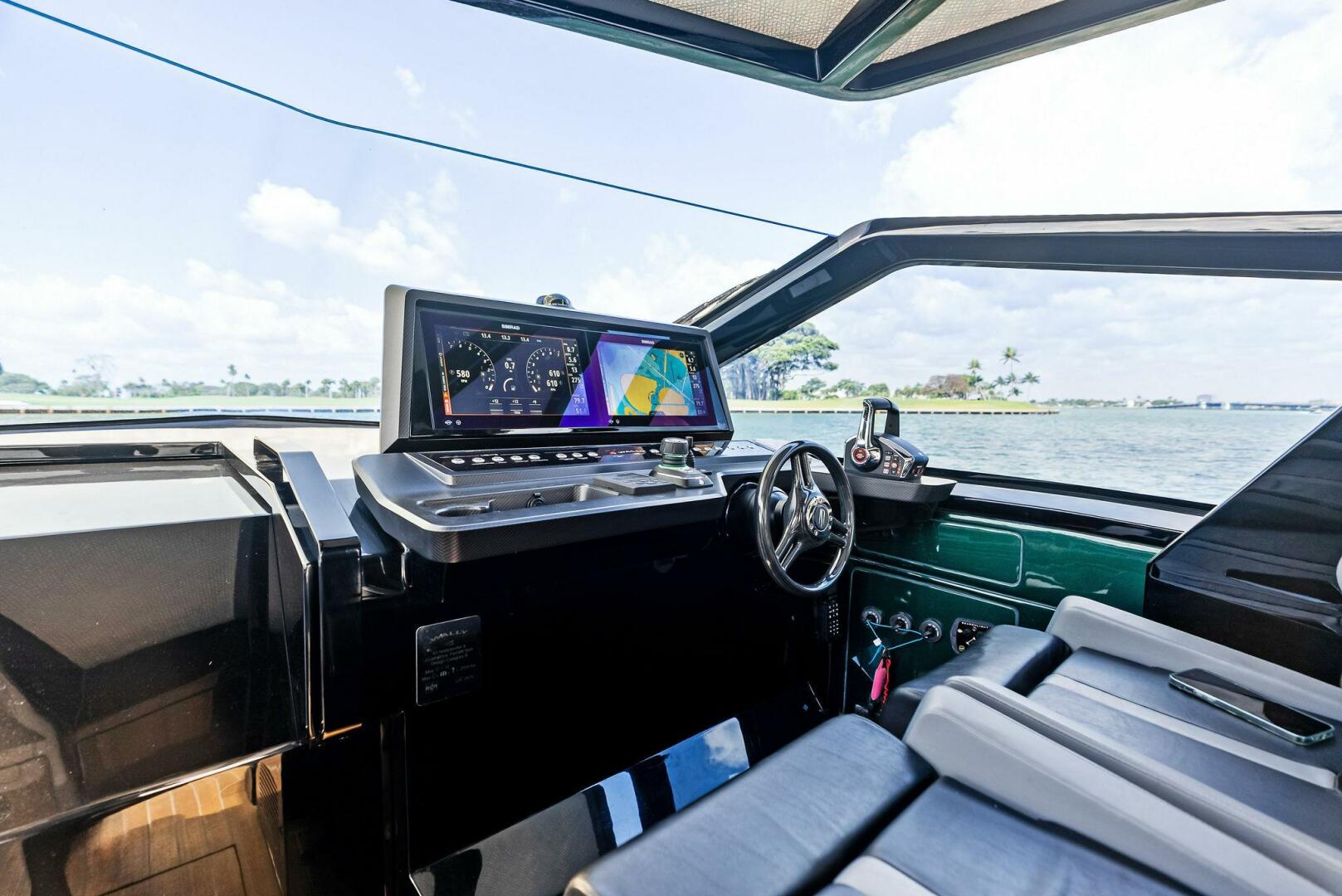 Wally-Wallytender 43X 2023-GREEN EYES Miami Beach-Florida-United States-5237245 | Thumbnail