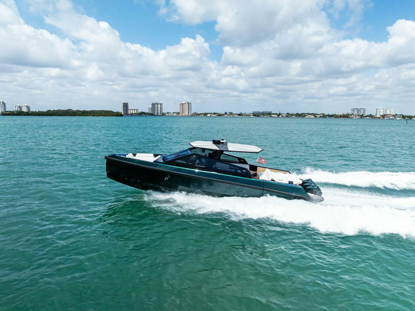 Wally-Wallytender 43X 2023-GREEN EYES Miami Beach-Florida-United States-5237276 | Thumbnail