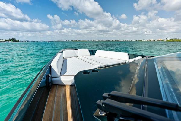 Wally-Wallytender 43X 2023-GREEN EYES Miami Beach-Florida-United States-5237239