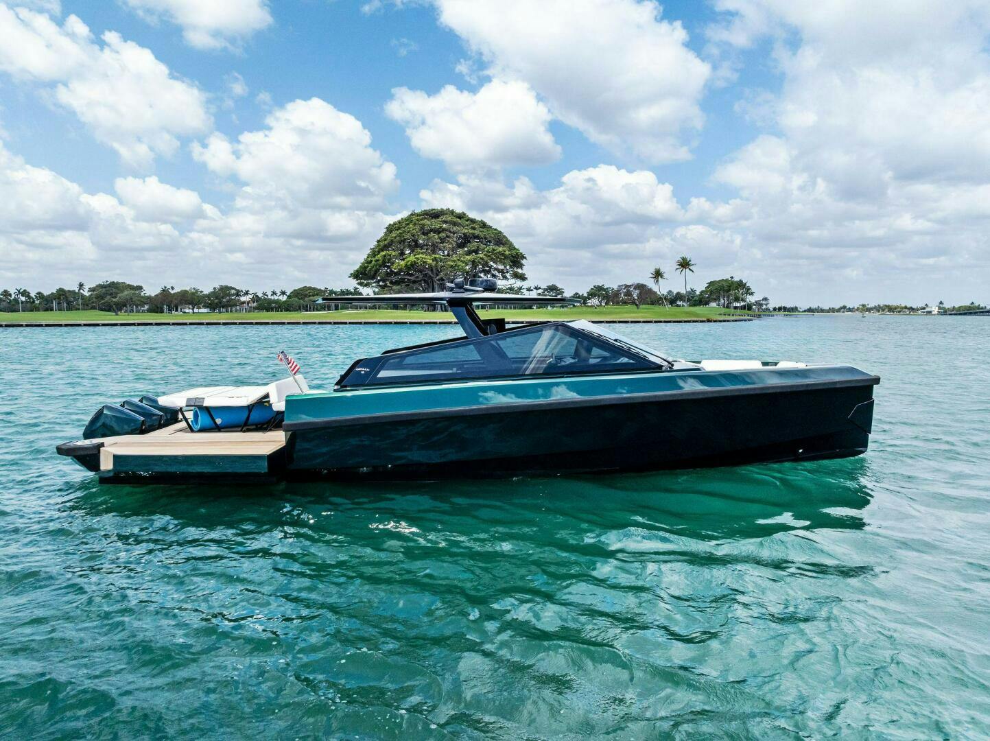 Wally-Wallytender 43X 2023-GREEN EYES Miami Beach-Florida-United States-5237224