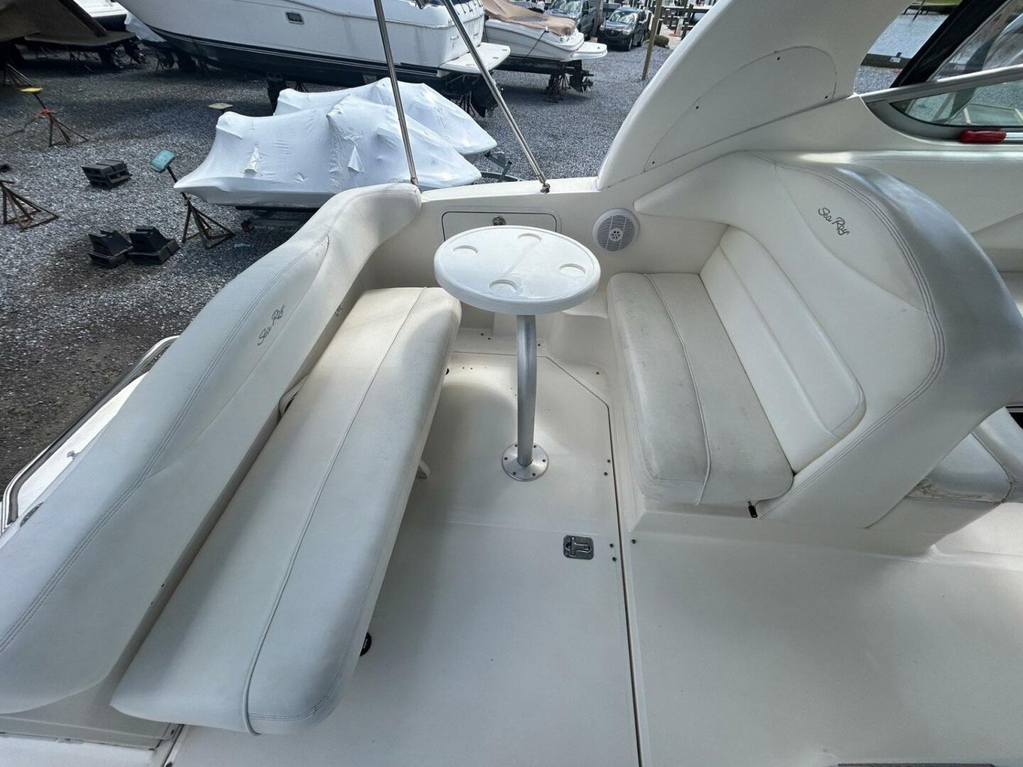 Sea Ray-280 Sundancer 2004-Loose Seal Essex-Maryland-United States-5229459 | Thumbnail