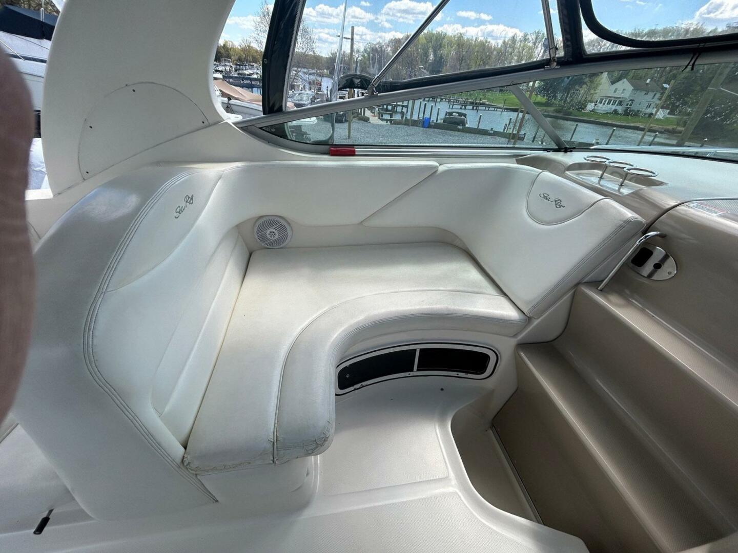 Sea Ray-280 Sundancer 2004-Loose Seal Essex-Maryland-United States-5229461 | Thumbnail
