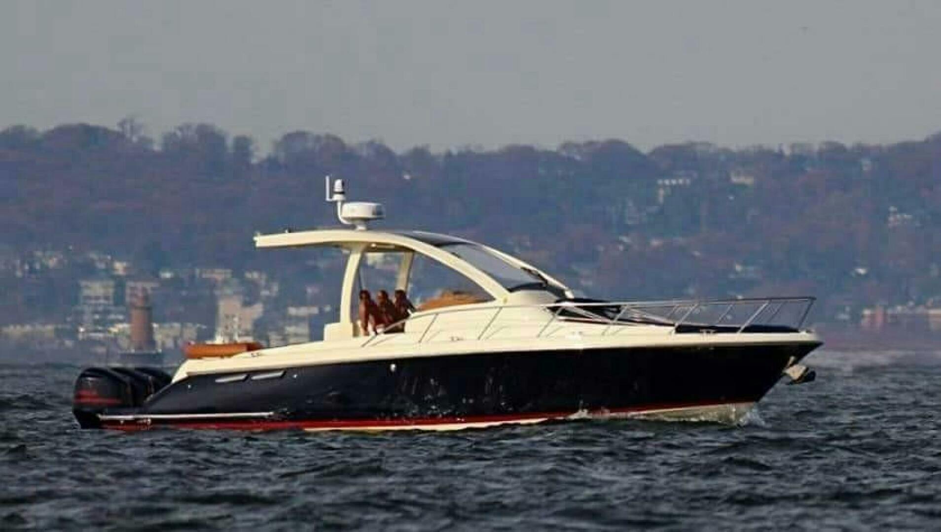 Chris-Craft-Launch 38 2018-UFO Monmouth Beach-New Jersey-United States-5230470