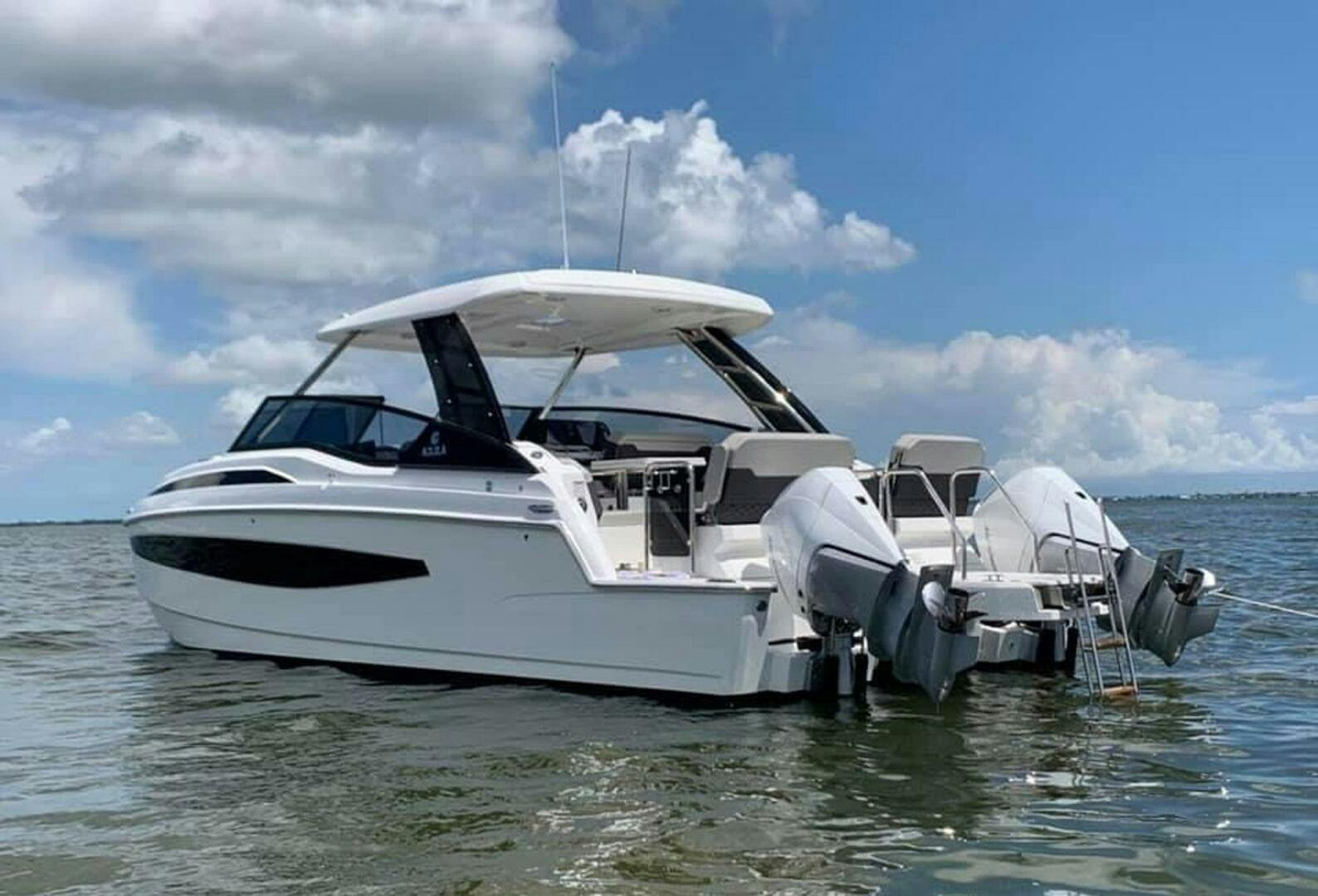 Aquila-32 Sport 2022-Sea3 Delray Beach-Florida-United States-5280337