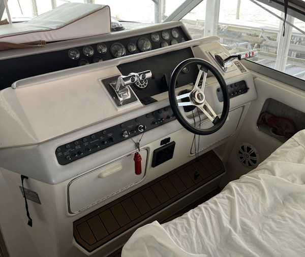 Sea Ray-330 Express Cruiser 1994-HoShos Eldon-Missouri-United States-5283224