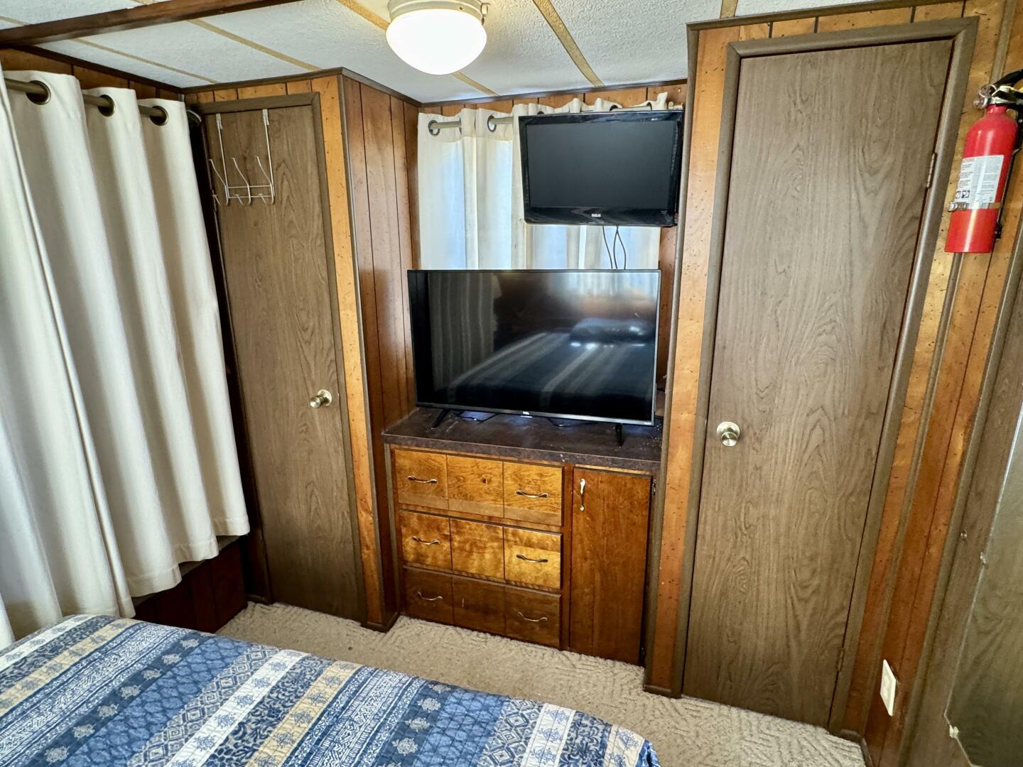 Sumerset-14 x 58 Aluminum Hull Houseboat with Catwalks 1977 -Norris Lake-Tennessee-United States-5255941 | Thumbnail