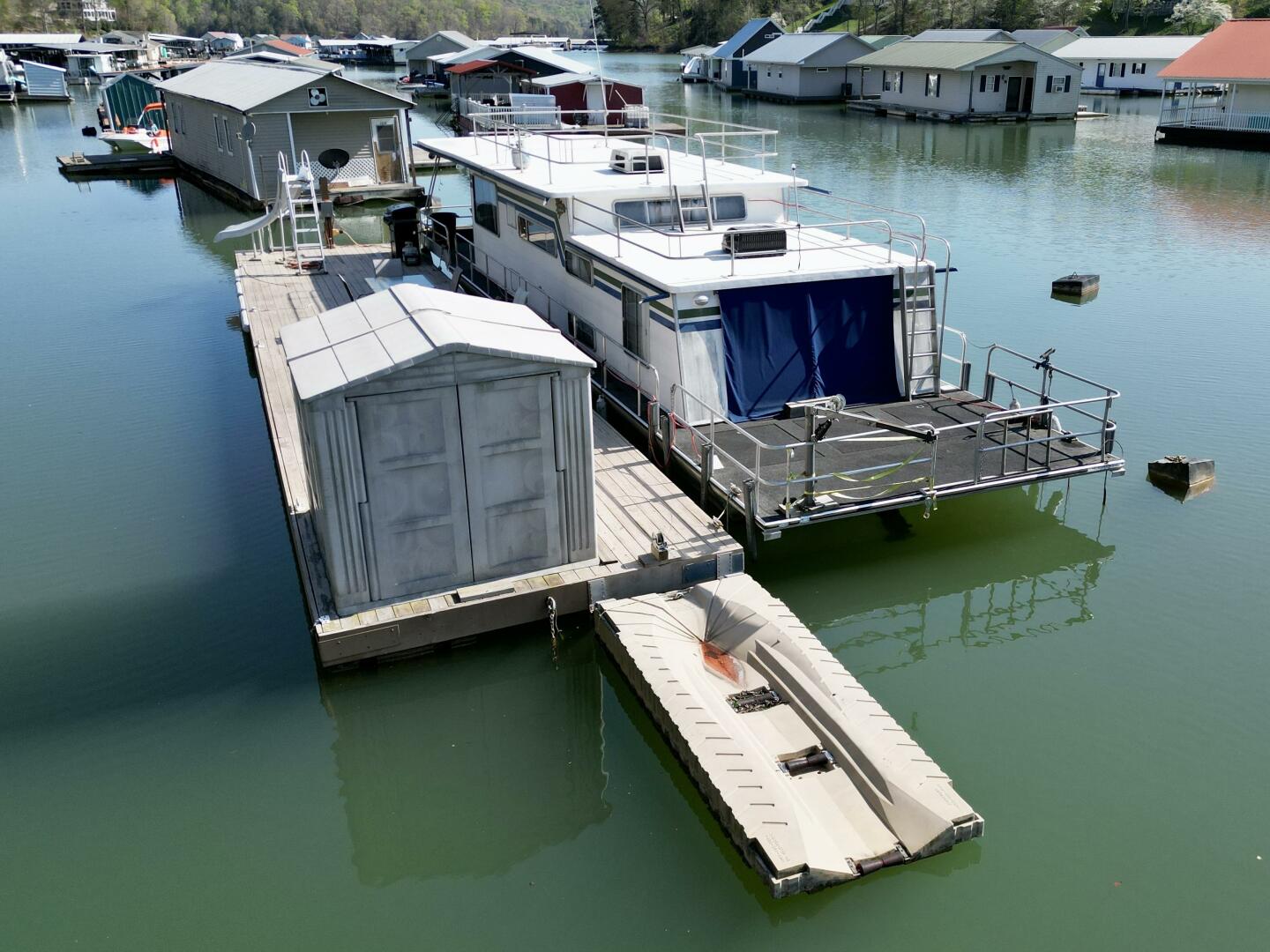 Sumerset-14 x 58 Aluminum Hull Houseboat with Catwalks 1977 -Norris Lake-Tennessee-United States-5255887 | Thumbnail