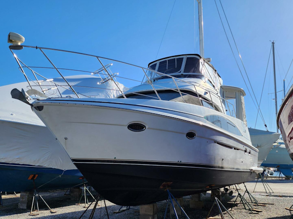 Carver-444 Cockpit Motor Yacht 2002-ChrisSea IV Westbrook-Connecticut-United States-5262125