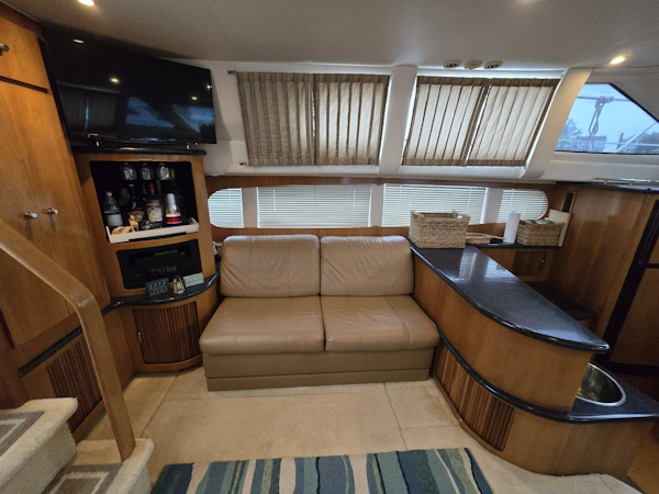 Carver-444 Cockpit Motor Yacht 2002-ChrisSea IV Westbrook-Connecticut-United States-Carver Main Salon 5-5392680