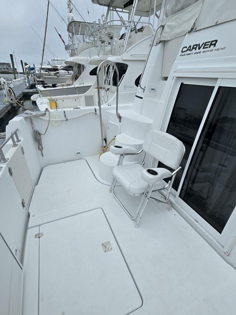 Carver-444 Cockpit Motor Yacht 2002-ChrisSea IV Westbrook-Connecticut-United States-Carver Cockpit 5-5392667 | Thumbnail